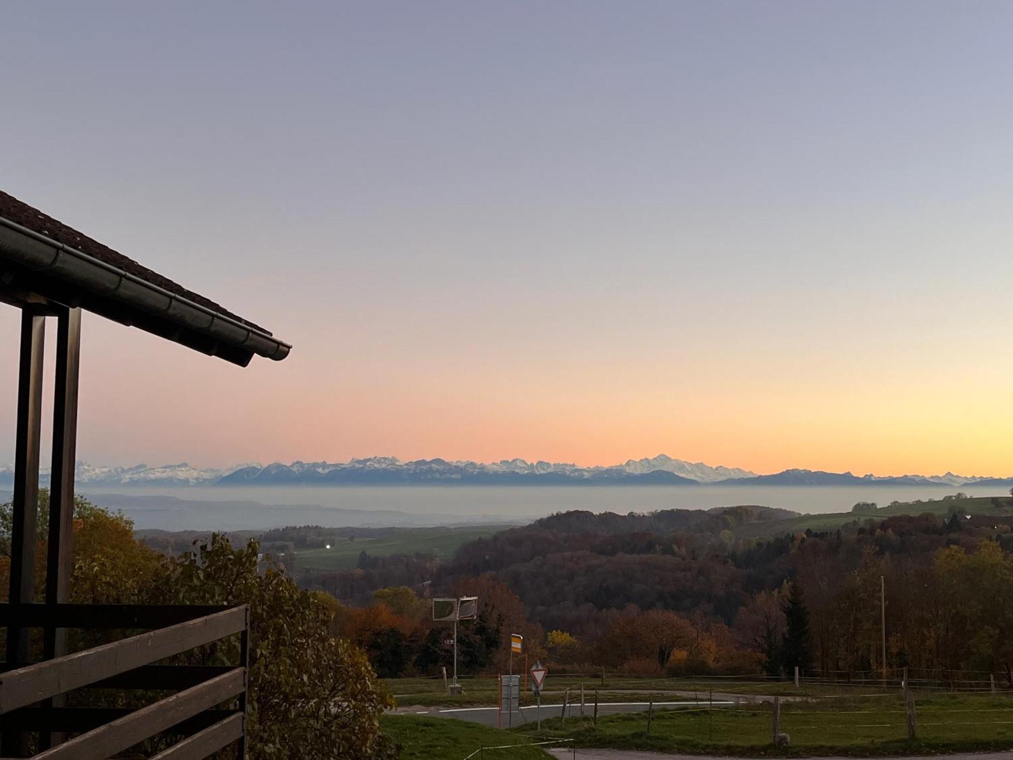 La Croisee Des Chemins Premier Eksteriør billede